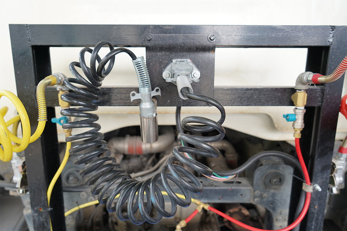 Trailer plug and socket installed on truck — VPS electrical accessories